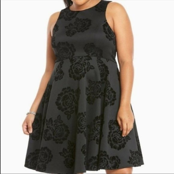Torrid Scuba Flocked Skater Sleeveless Dress black Floral Velvet plus Size 18 - Picture 1 of 7